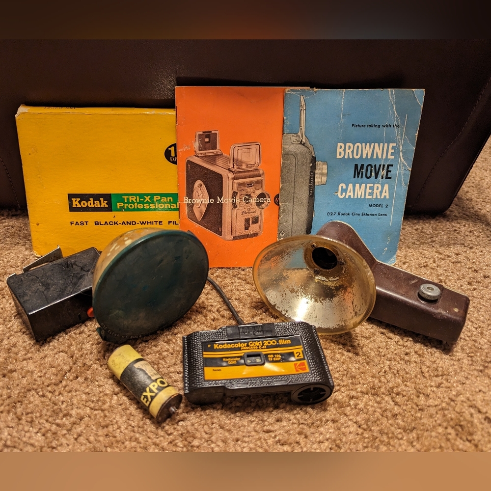 Group of vintage camera stuff